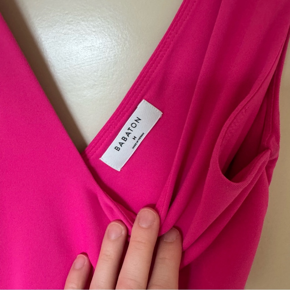 Babaton Aritzia hot pink bodysuit plunge neckline - Picture 3 of 3